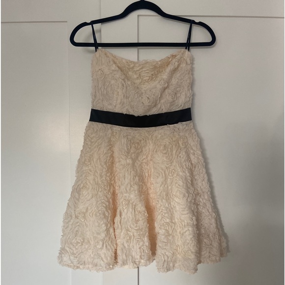 Forever 21 Dress - Picture 2 of 11